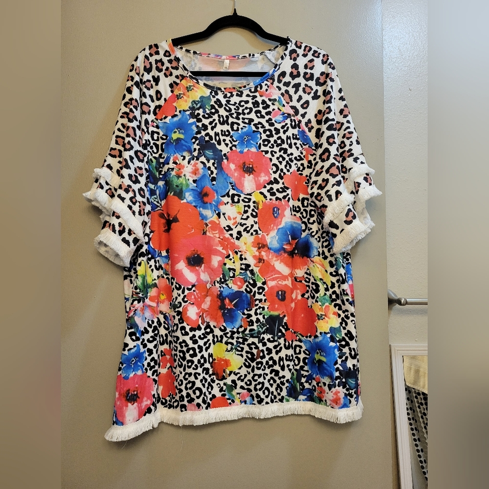 Floral and Leopard Print Ladies Sz XXL Tunic